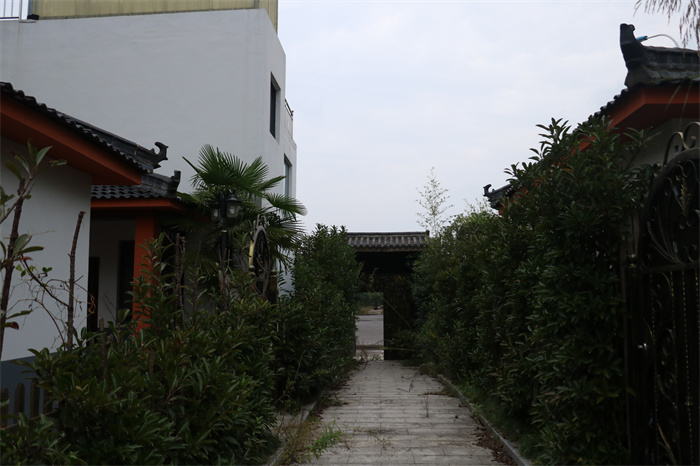 1-2110201A02Kb.jpg